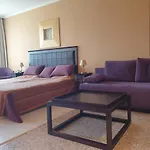 Sunny - Royal Apartmán *